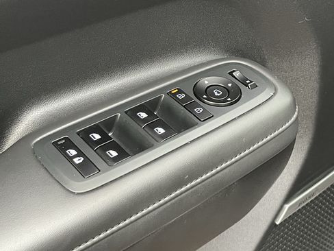 Used 2024 Hyundai Santa Fe Limited AWD/4WD image 20