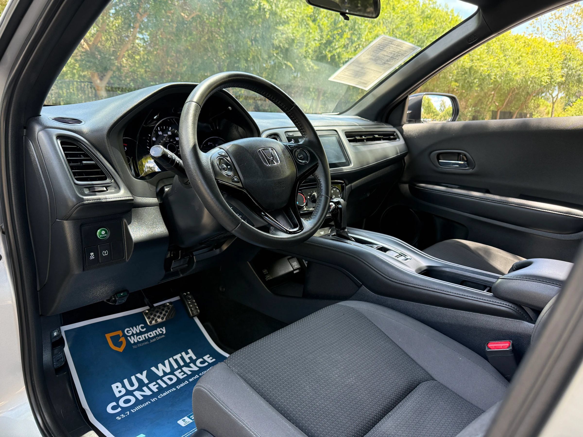 Used 2019 Honda HR-V Sport image 10