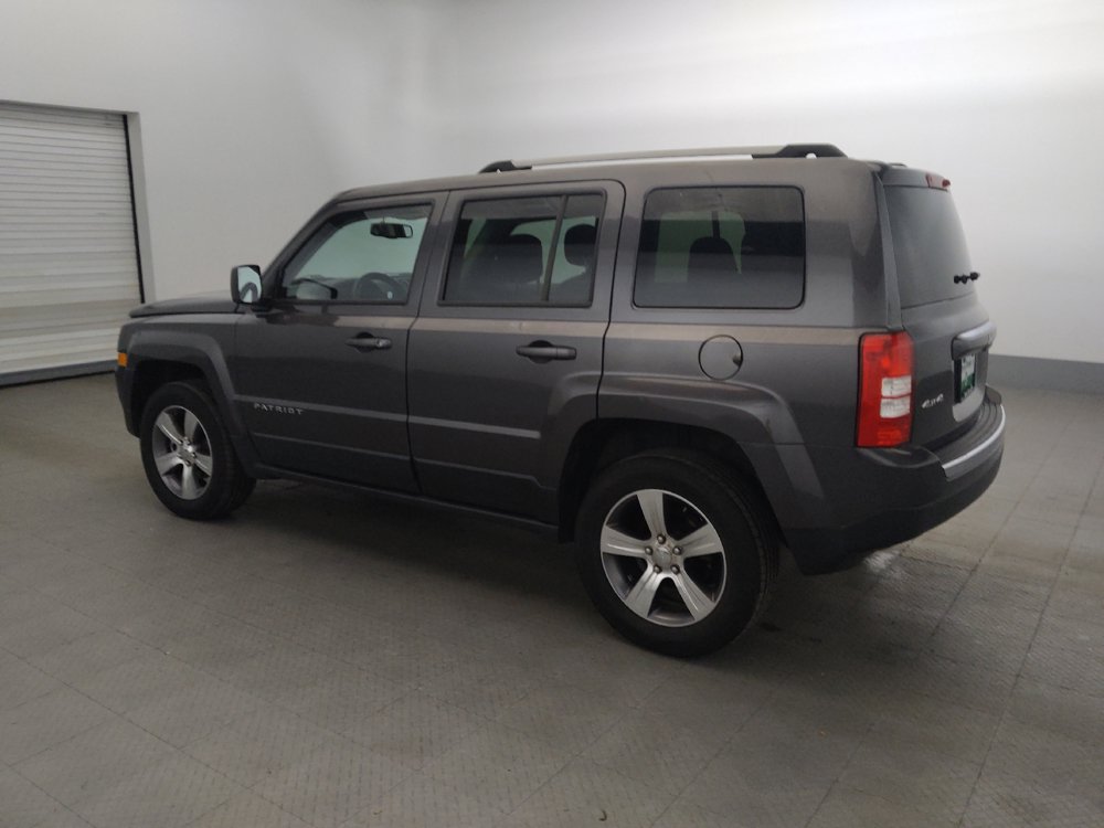 Used 2017 Jeep Patriot High Altitude AWD/4WD image 3