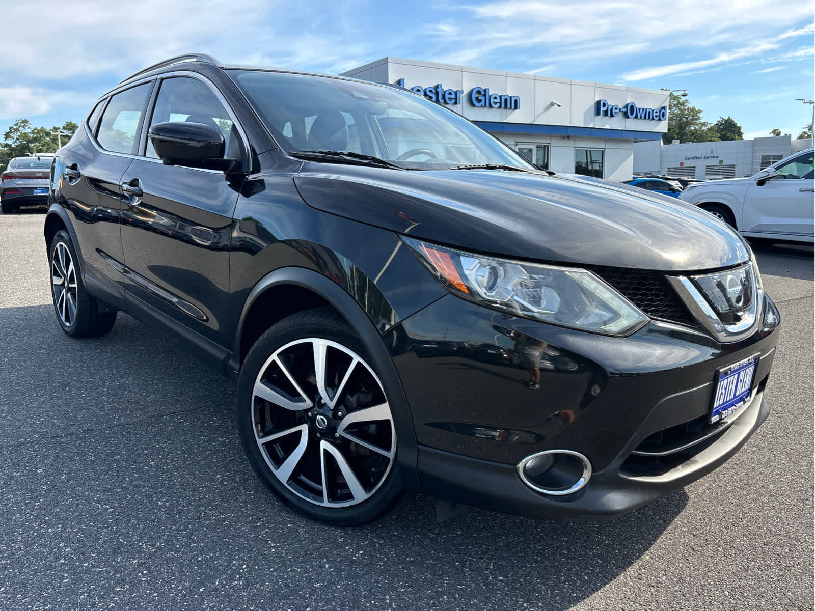 Used 2017 Nissan Rogue Sport SL w/ SL Premium Package AWD/4WD image 32