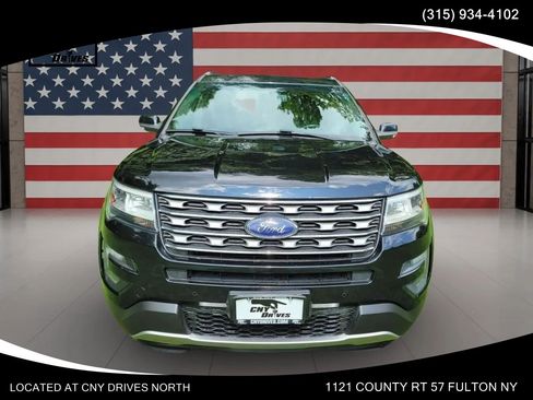 Used 2016 Ford Explorer XLT w/ Equipment Group 202A AWD/4WD image 2