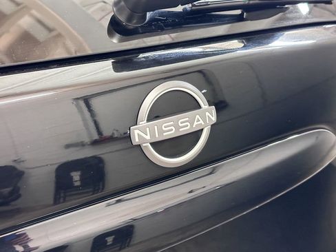 Used 2023 Nissan Murano SL w/ SL Moonroof Package image 17