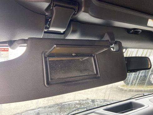 Used 2018 Jeep Wrangler Sport image 27