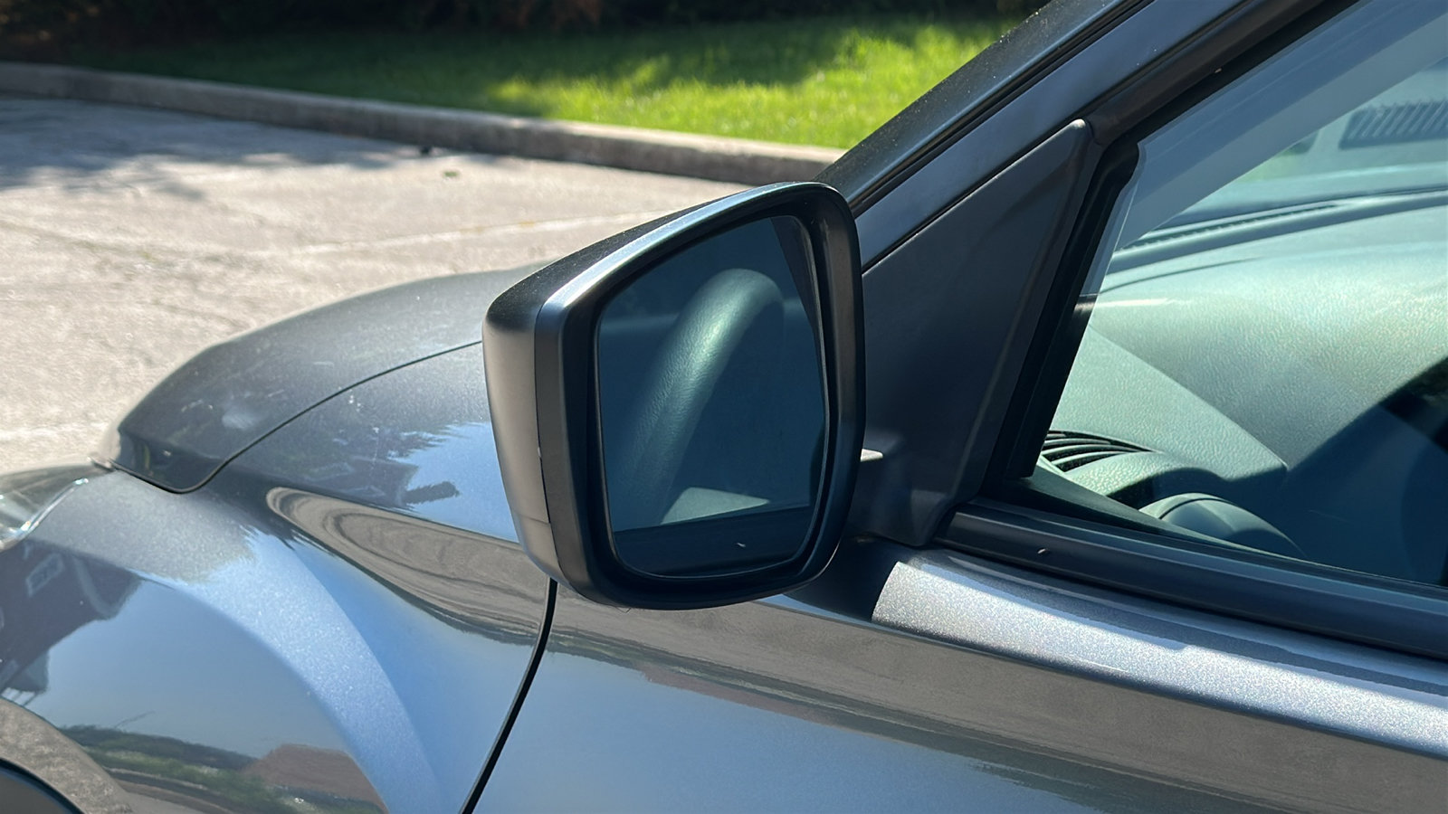 Certified 2021 Nissan Kicks S FWD image 10
