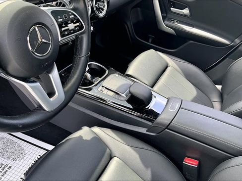 Used 2022 Mercedes-Benz CLA 250 image 15