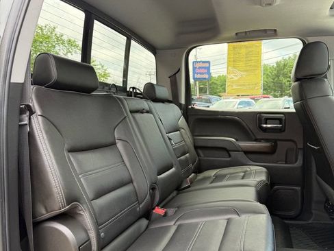 Used 2018 GMC Sierra 1500 Denali w/ Denali Ultimate Package AWD/4WD image 12