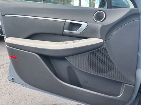 Used 2025 Hyundai Sonata SEL FWD image 18
