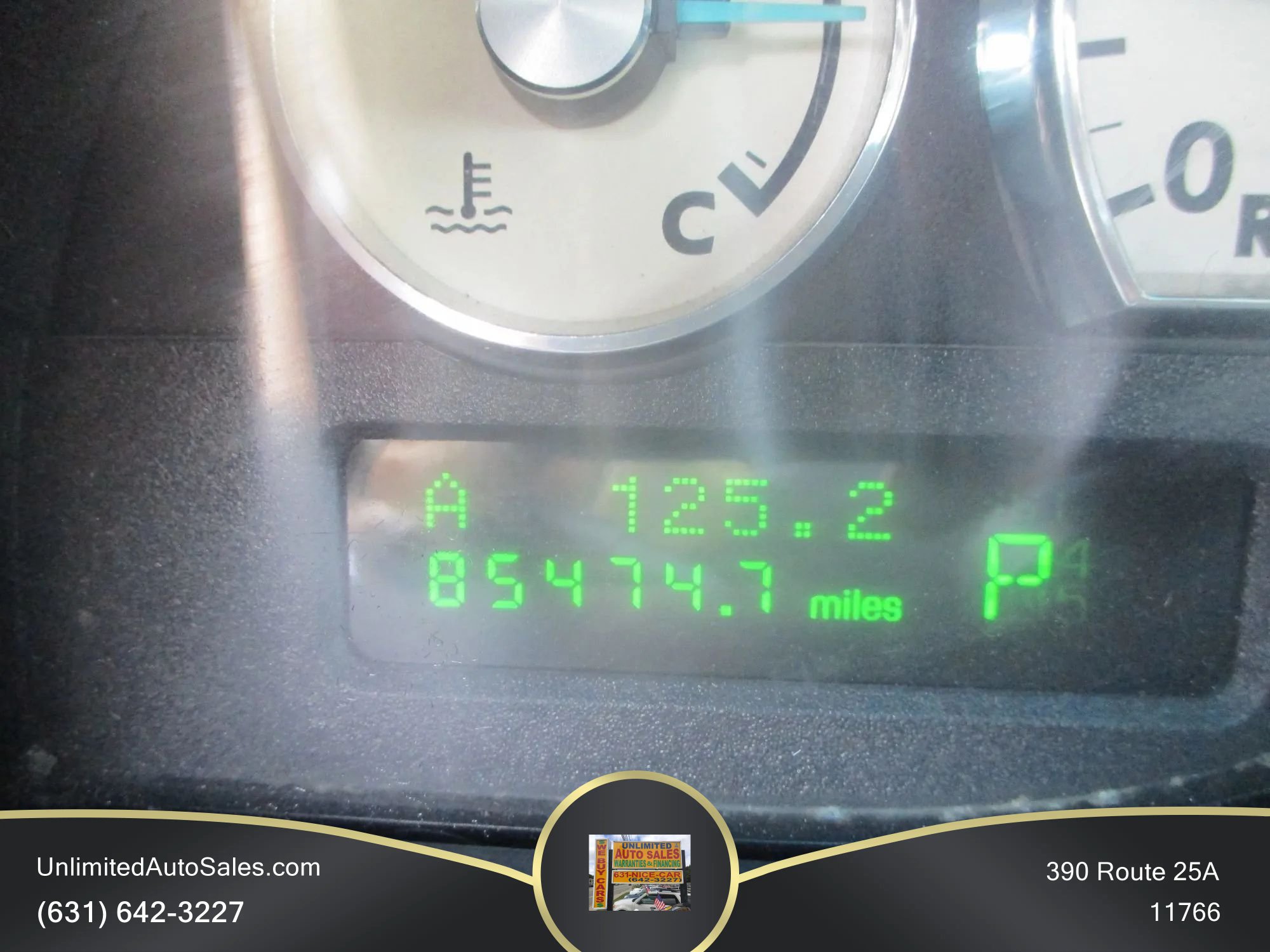 Used 2004 Ford Thunderbird RWD image 13