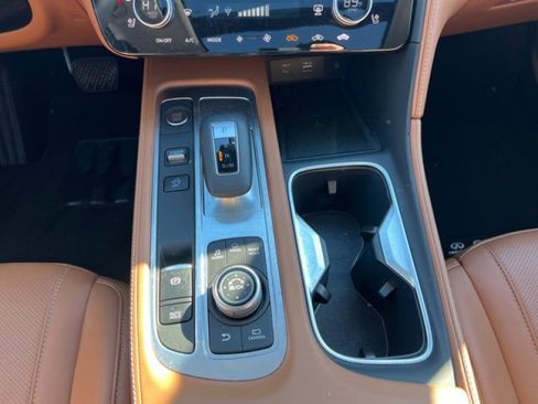 Certified 2025 INFINITI QX60 Sensory w/ Vision Package image 14