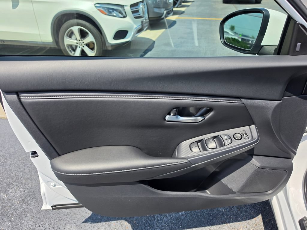 Certified 2025 Nissan Sentra SV w/ All-Weather Package FWD image 12