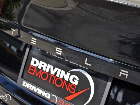 Used 2023 Tesla Model S Plaid image 16