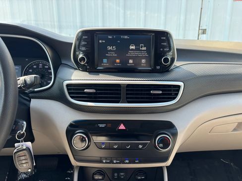 Used 2020 Hyundai Tucson SE AWD/4WD image 24