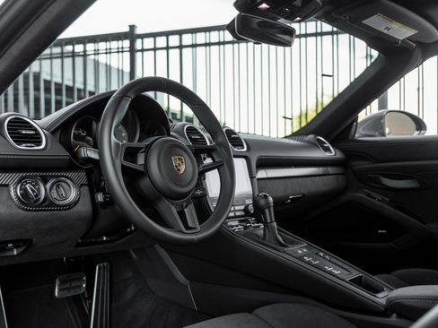 Used 2025 Porsche 718 Boxster Spyder RS image 4