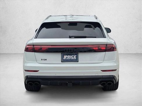 Used 2024 Audi SQ8 Prestige image 7