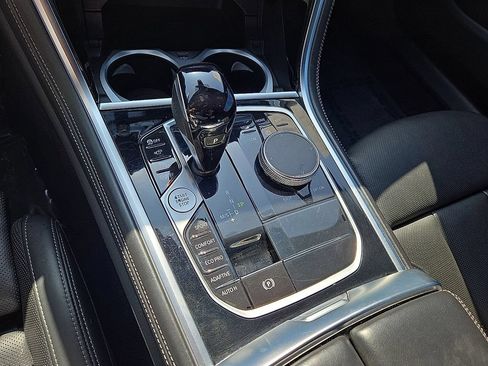 Used 2023 BMW 840i Coupe w/ Driving Assistance Package RWD image 30