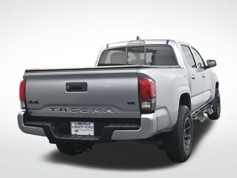 Used 2022 Toyota Tacoma SR AWD/4WD image 7