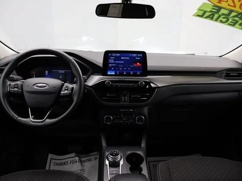 Used 2024 Ford Escape Active AWD/4WD image 19