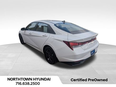 Certified 2023 Hyundai Elantra SEL FWD image 4
