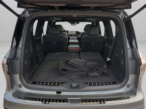 Used 2025 INFINITI QX80 Autograph w/ Autograph Exterior Package image 32