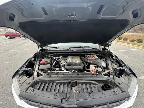 Used 2021 Chevrolet Silverado 1500 LT image 8