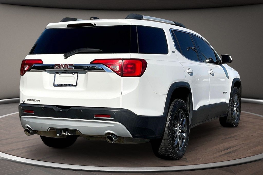 Used 2017 GMC Acadia SLT FWD image 6