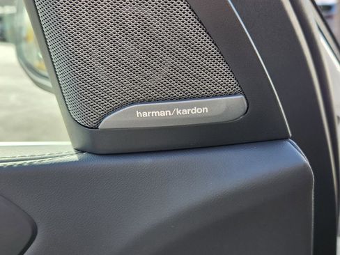 New 2026 BMW X5 xDrive50e image 16