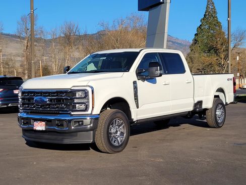 New 2026 Ford F350 Lariat image 1
