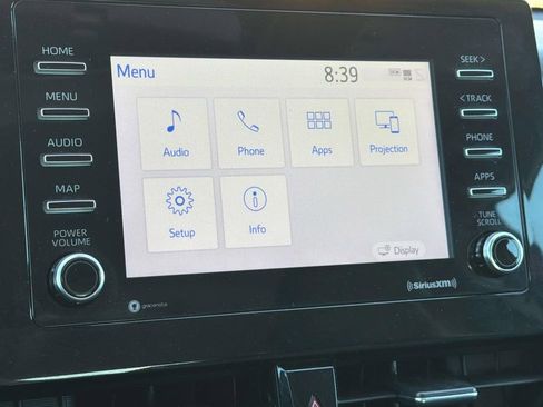 Used 2022 Toyota Camry SE image 20