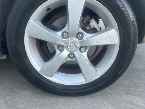 Used 2006 MAZDA MAZDA3 i Touring FWD image 26