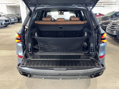 Certified 2025 BMW X5 xDrive50e w/ M Sport Package image 13