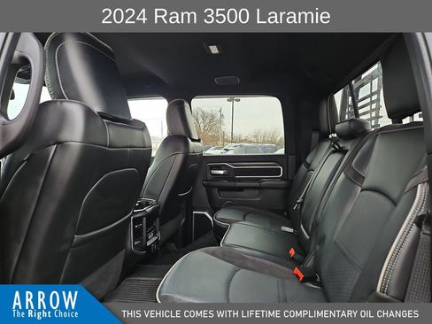Used 2024 RAM 3500 Laramie w/ Sport Appearance Package image 19