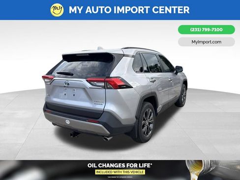 Used 2023 Toyota RAV4 Limited AWD/4WD image 7