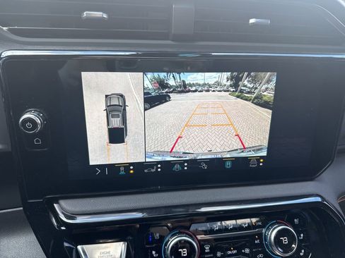 Used 2023 GMC Sierra 1500 AT4 w/ Technology Package image 21