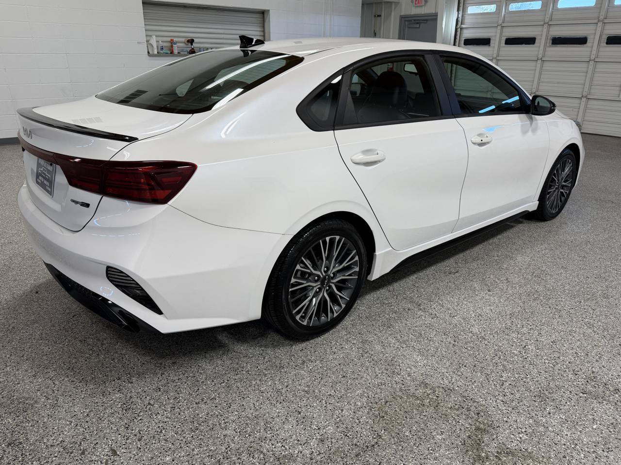 Used 2022 Kia Forte GT-Line w/ GT-Line Premium Package FWD image 5