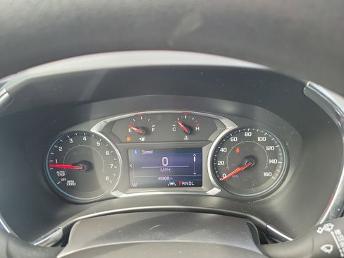 Used 2020 Chevrolet Equinox LT image 28