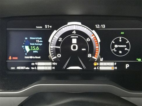 Used 2022 Toyota Tundra Platinum w/ Advanced Package image 14