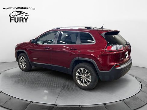 Used 2019 Jeep Cherokee Latitude Plus w/ Cold Weather Group AWD/4WD image 5
