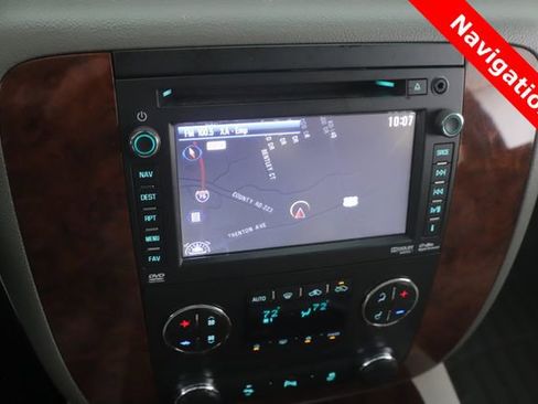 Used 2012 Chevrolet Avalanche LTZ AWD/4WD image 5