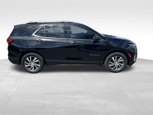 Used 2022 Chevrolet Equinox Premier image 8