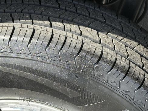 Used 2013 Toyota Tacoma PreRunner image 15