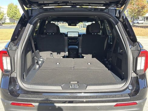 New 2026 Ford Explorer ST w/ Sun And Sound Package image 31