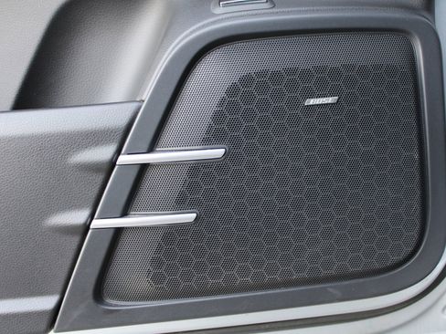 Used 2017 Porsche Cayenne S image 13