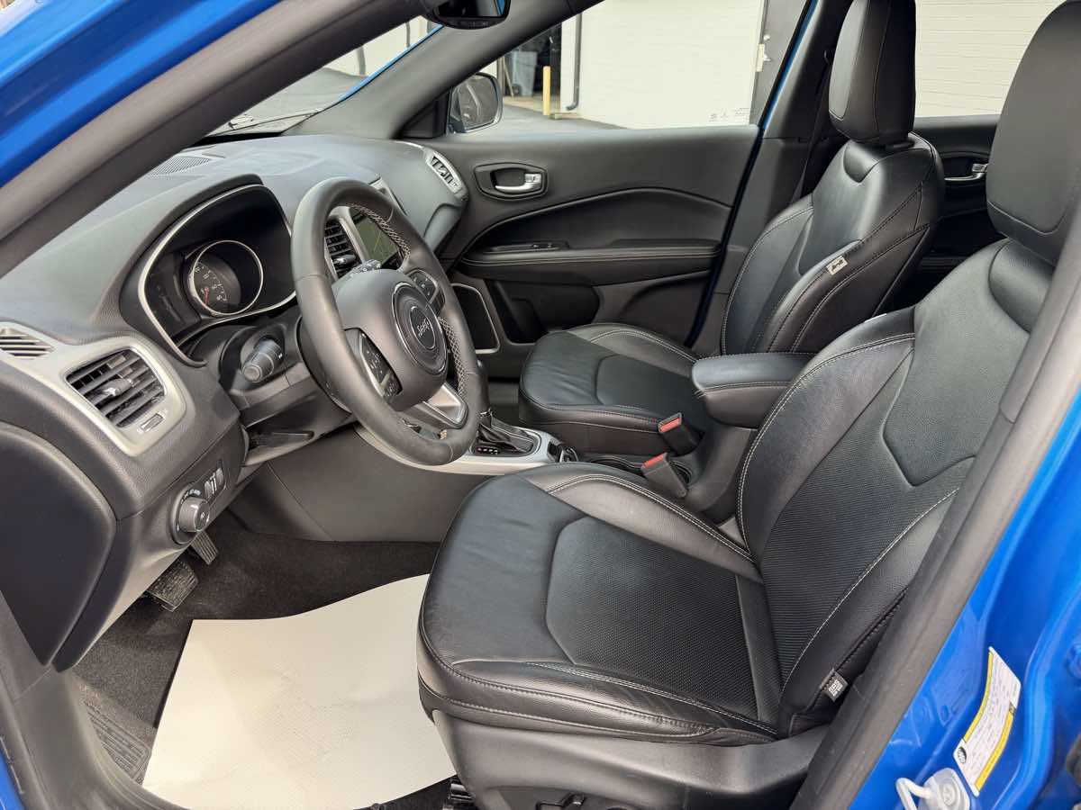 Used 2021 Jeep Compass Latitude AWD/4WD image 11