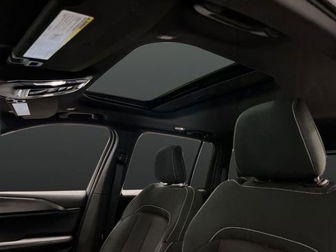 Used 2024 Jeep Grand Cherokee Laredo X w/ Luxury Tech Group I image 7