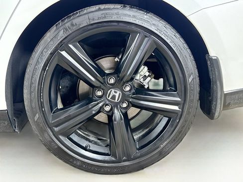 Used 2024 Honda Accord Sport image 27
