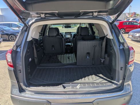 Used 2022 Subaru Ascent Limited w/ Technology Package AWD/4WD image 31