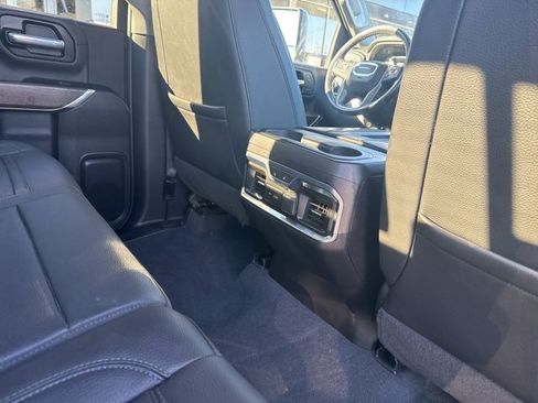 Used 2022 GMC Sierra 2500 Denali image 32