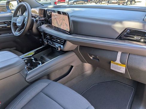New 2026 Chevrolet Tahoe LS RWD image 26