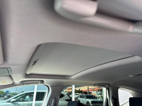 Used 2022 Honda CR-V EX image 7