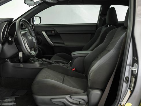 Used 2012 Scion tC image 3